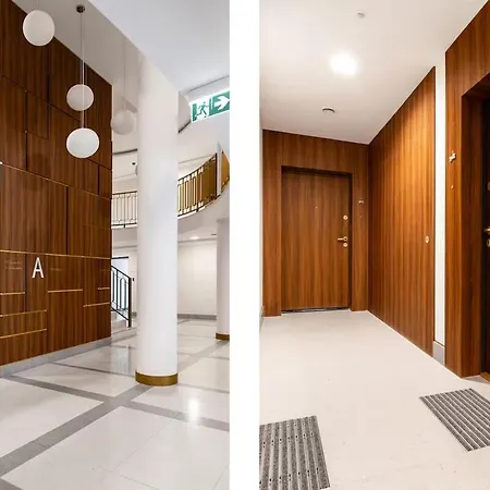 Househost Smolensk Elegant Ac Lift Security *