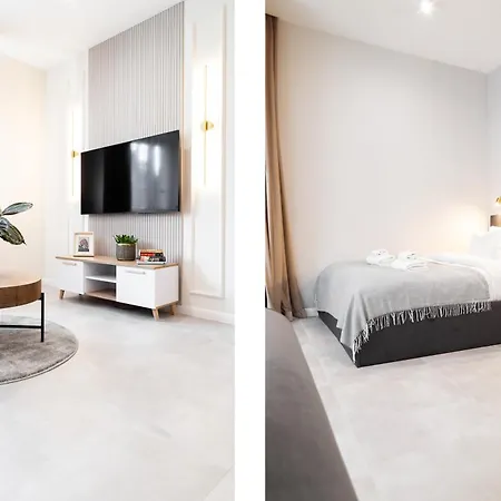 Househost Smolensk Elegant Ac Lift Security דירה