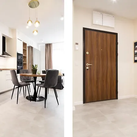 Househost Smolensk Elegant Ac Lift Security * קרקוב